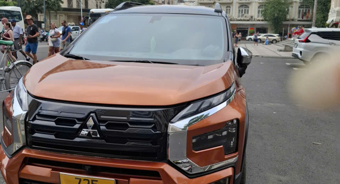 Thuê Xe Du Lịch TPHCM: Xe Mới – Tài Xế Chuyên Nghiệp